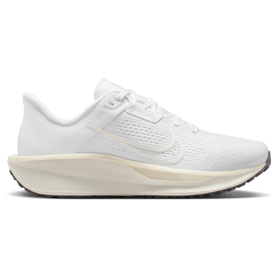 Nike Quest 6